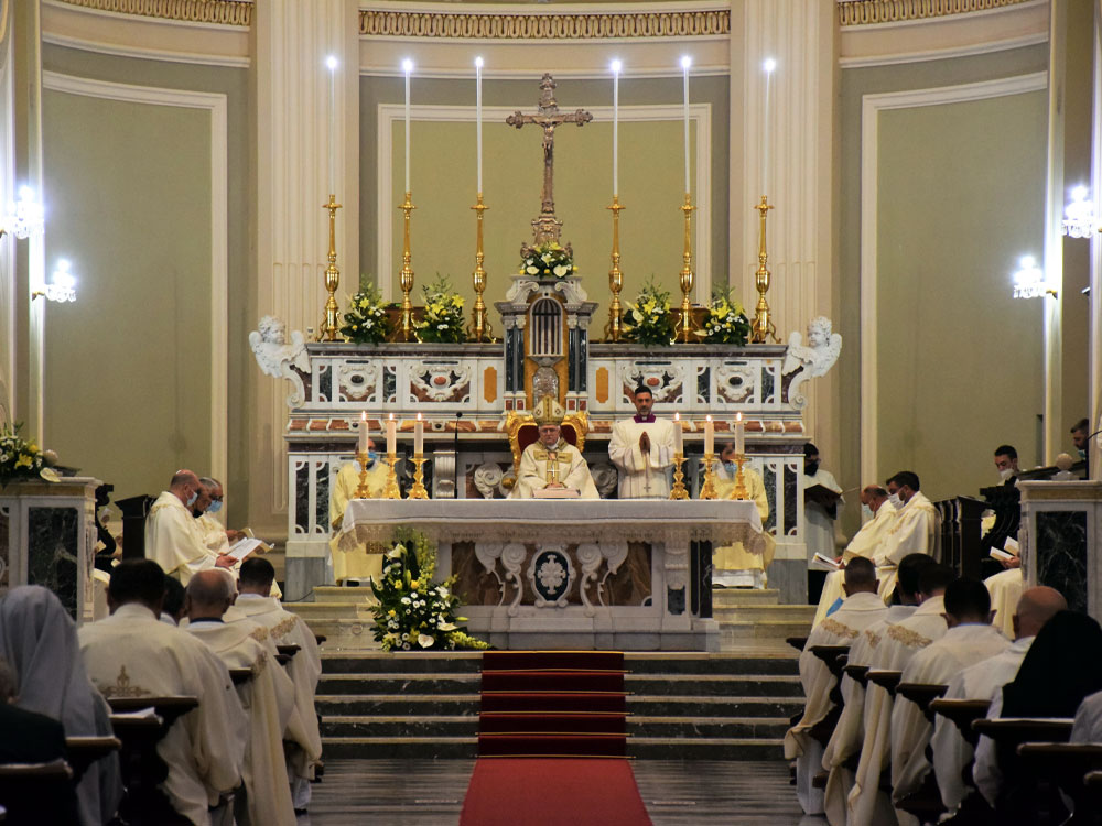 Il Vescovo Milito apre il primo Sinodo della Diocesi di Oppido- Palmi: il Sinodo dovrà eliminare mutismi e omertà, tracciare piste percorribili e coraggiose