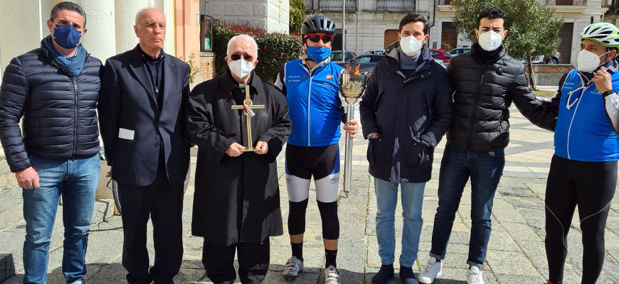 Una torcia per la PACE