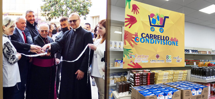 “Il Carrello della Condivisione”, inaugurato il primo emporio solidale della Diocesi di Oppido Mamertina-Palm