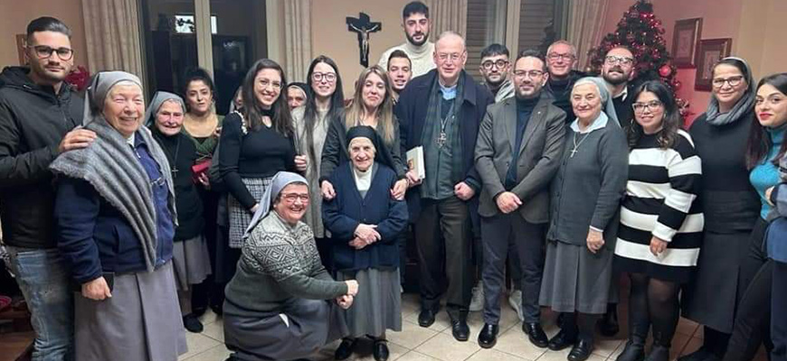 Natale, tempo di riflessione e di carità