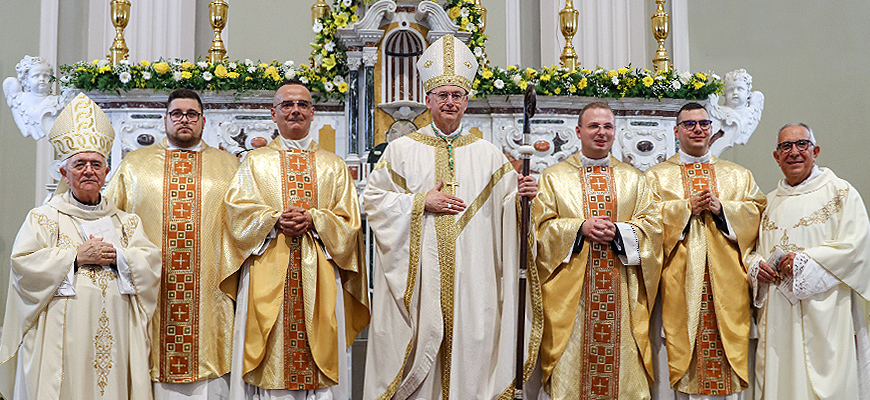 L’ordinazione presbiterale di don Daniele Dato, don Fortunato Marsetti, don Antonino Napoli e don Igor Scalamandre’.