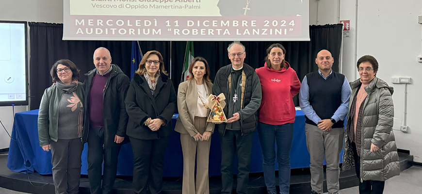 A Servizio della Scuola: un progetto di Service Learning per sviluppare competenze sociali e solidali