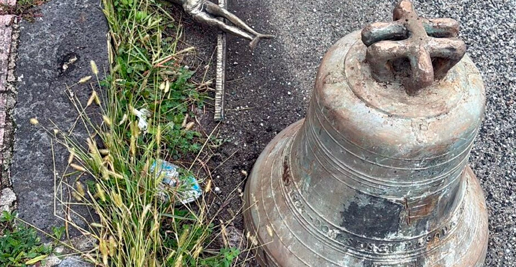 Un gesto che ferisce, una comunità che reagisce