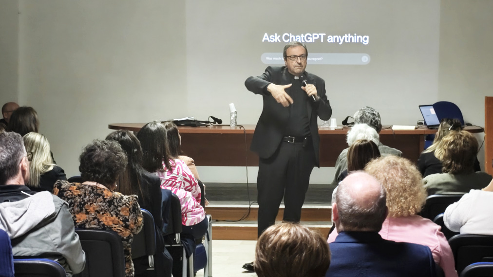 L’A.I.: un dono di Dio da abitare con sapienza. Don Andrea Ciucci a Gioia Tauro per il ciclo formativo dell’IsTep