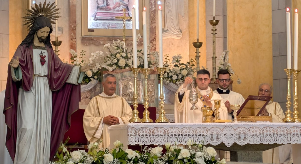 Varapodio in festa per la prima messa di don Filippo