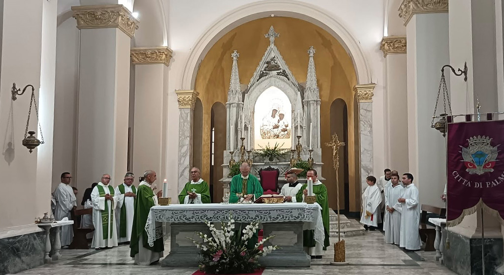 Palmi, la Concattedrale rinasce: Mons. Alberti presiede la riapertura al culto