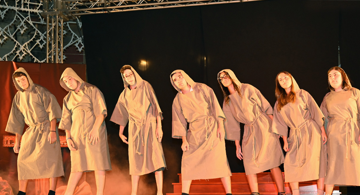 “Forza venite gente”: il teatro dei Giovani di Azione Cattolica porta in Piazza la gioia del Vangelo