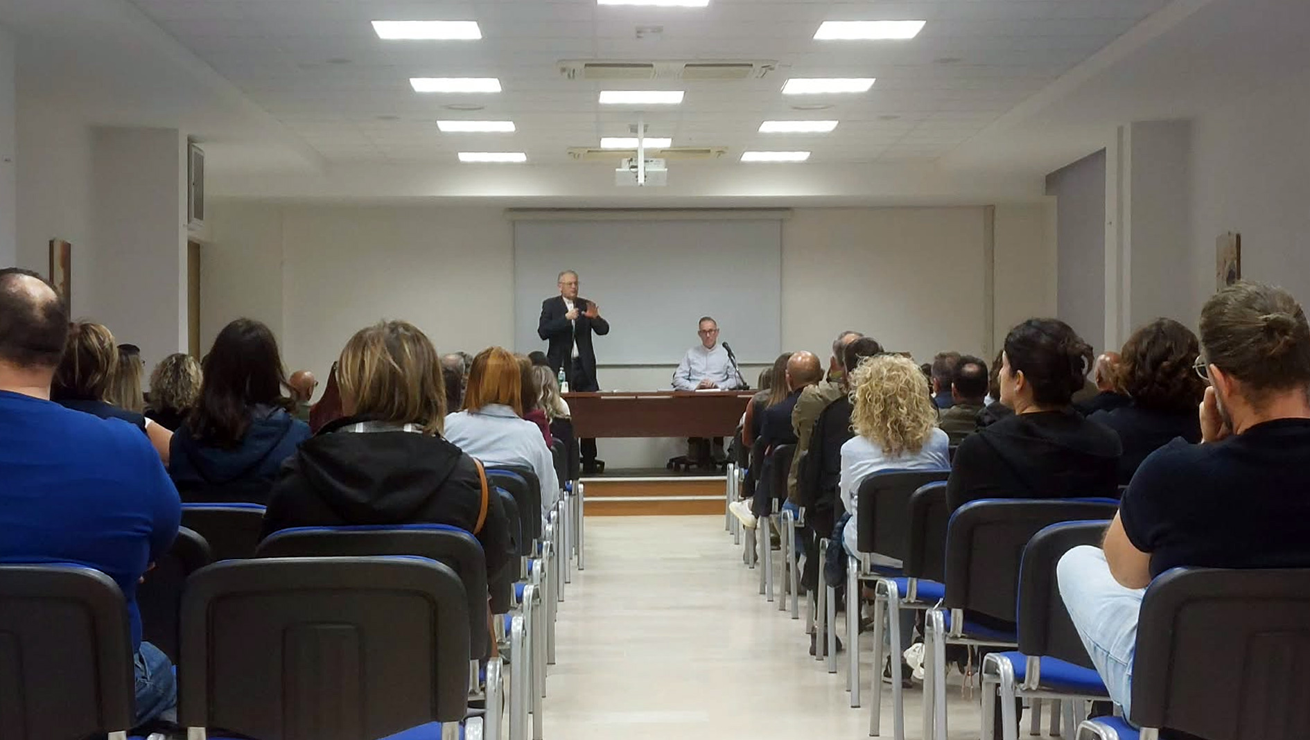 Incontro diocesano, fotografi e fioristi: dialogo e collaborazione al servizio della liturgia
